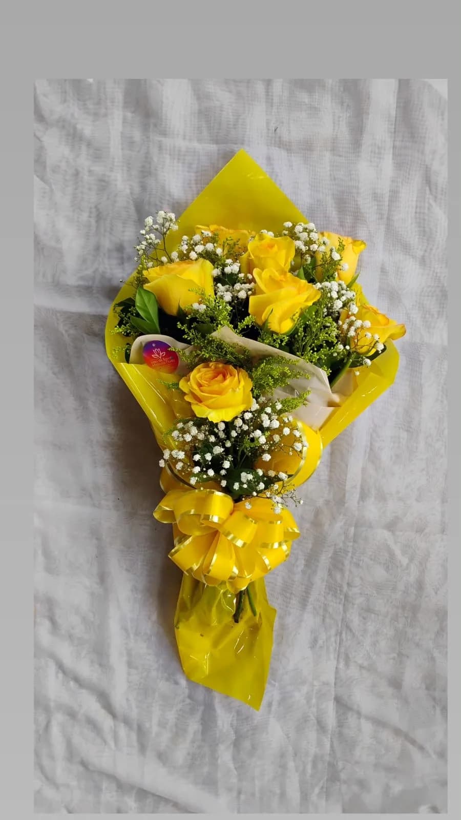 Buquê de 6 Rosas Amarelas
